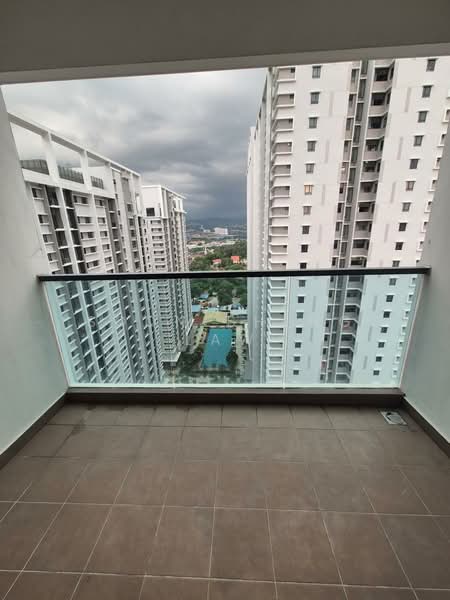 Service Residence for Sale at Symphony Tower (Menara Simfoni) - Soon Sheng Law - Balcony - PropertyGuru.com.my