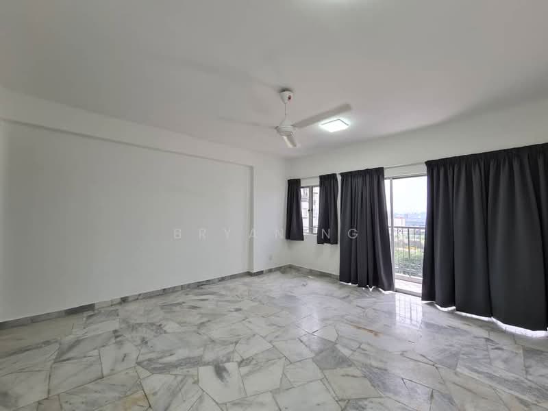 Kondominium untuk Dijual di Menara Alpha - Bryan Ng - Living Room - PropertyGuru.com.my