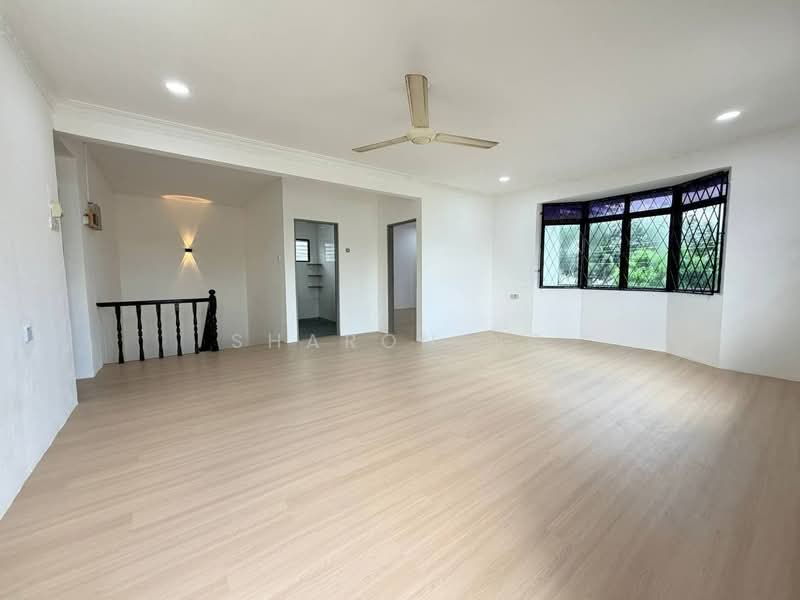 Rumah Teres 2 Tingkat untuk Dijual di Taman Johor Jaya (Johor Bahru) - Sharon Ng - Living Room - PropertyGuru.com.my