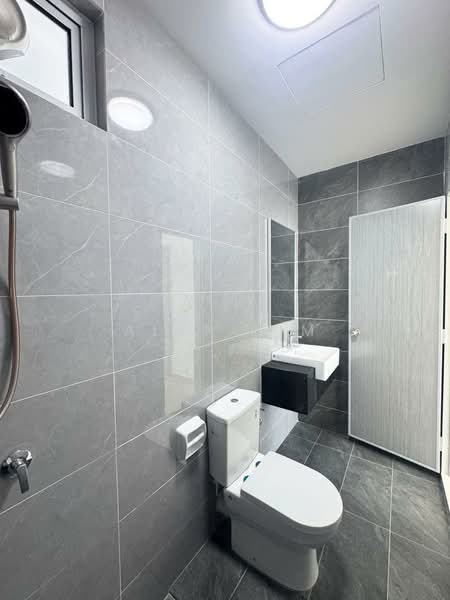 Condominium for Rent at Lucerne Residences - Alex Lim - Bathroom - PropertyGuru.com.my