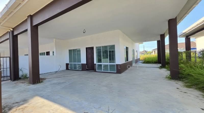 Untuk Dijual - Matang - Moyan Single Storey Terrace & Semi-D