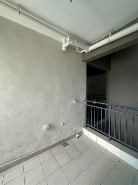 Kondominium untuk Dijual di Aradia Residence @ Lake City KL North - Justin Lam - Balcony - PropertyGuru.com.my