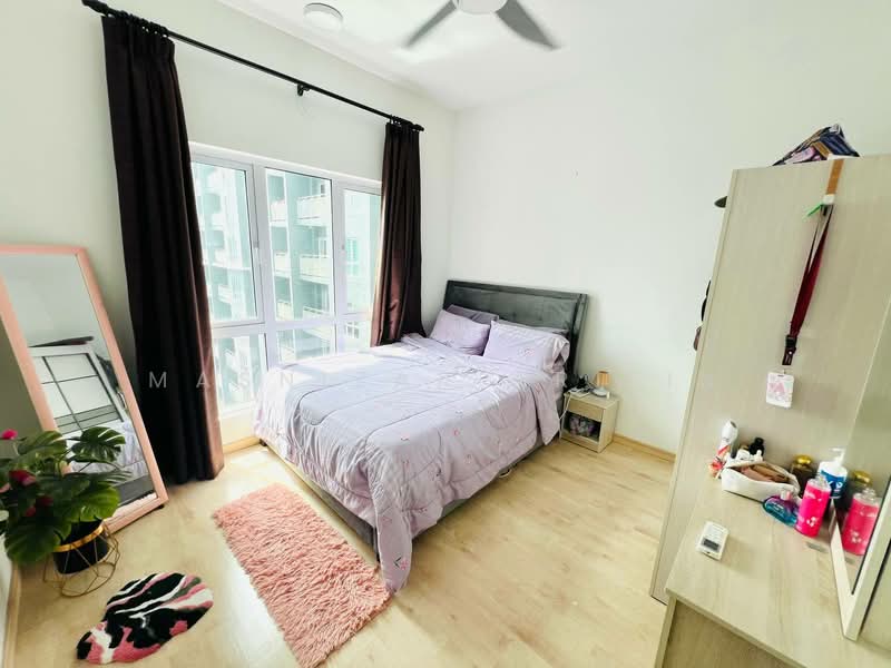 Kondominium untuk Dijual di The Holmes 2 - Masnizah Arifin - Bedroom - PropertyGuru.com.my