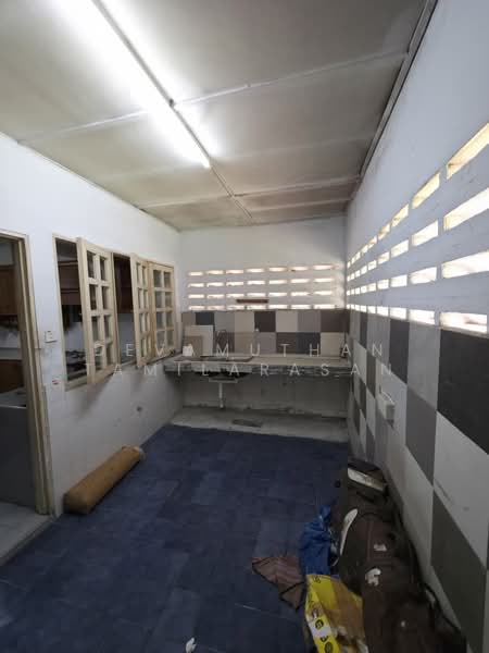 Bungalow for Sale in SS1 (Petaling Jaya) - Devamuthan Tamilarasan - Kitchen - PropertyGuru.com.my