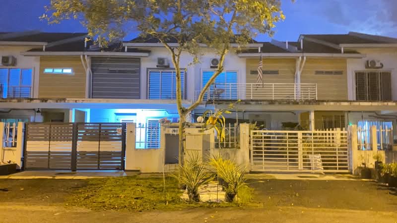 2-storey Terraced House for Sale in Sungai Buloh (Selangor) - Sean Yong - Exterior - PropertyGuru.com.my