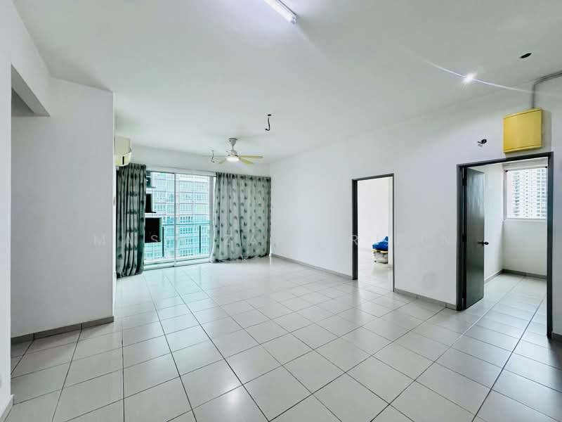 Servis Apartment untuk Dijual di The Zizz @ Damansara North - Masnizah Arifin - Living Room - PropertyGuru.com.my