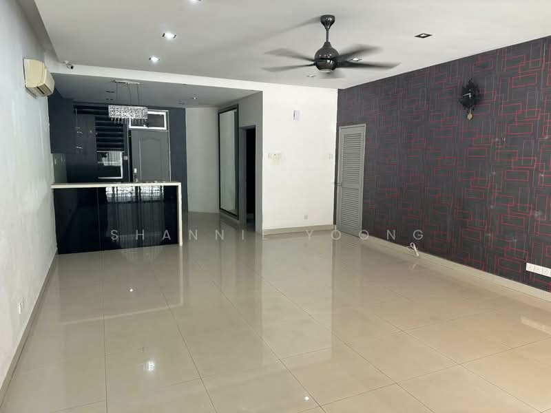 Rumah Teres 2 Tingkat untuk Dijual di Kota Kemuning (Shah Alam) - Shannie Yoong - Living Room - PropertyGuru.com.my