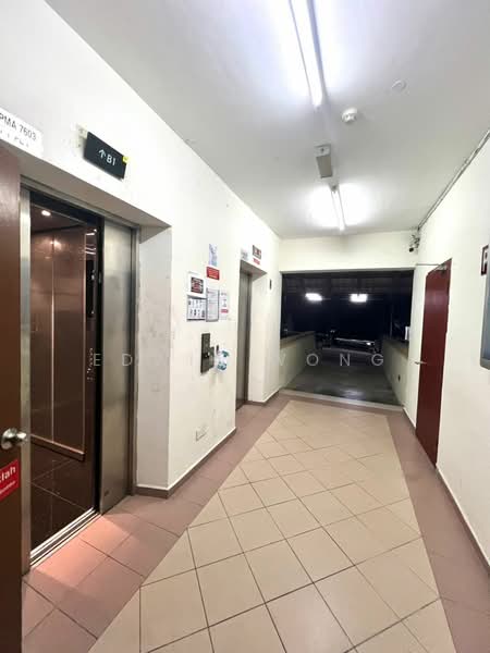 Corridor
