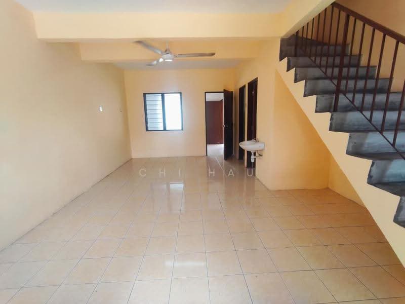 Rumah Teres 2-Tingkat untuk Disewa di Taman Mutiara Bukit Kemuning (Shah Alam) - Chi Hau - Interior - PropertyGuru.com.my