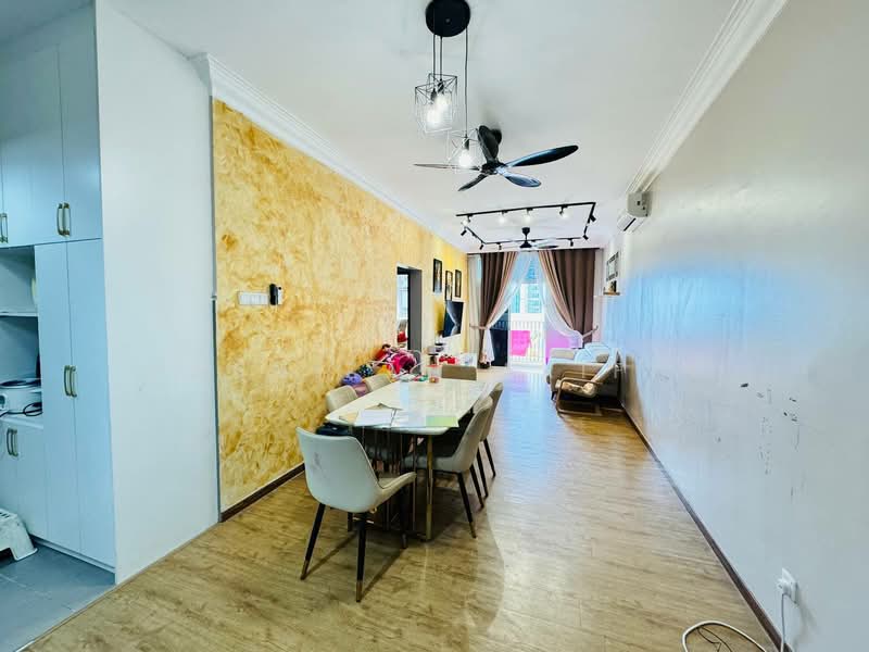 Condominium for Sale at Lakefront Homes - Masnizah Arifin - Living Room - PropertyGuru.com.my