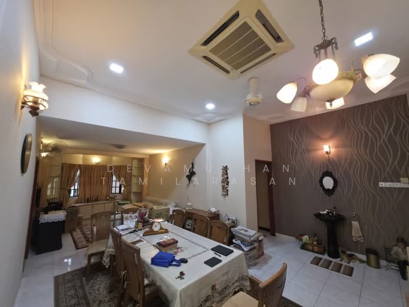 Rumah Banglo untuk Dijual di Seksyen 11 (Petaling Jaya) - Devamuthan Tamilarasan - Dining Room - PropertyGuru.com.my