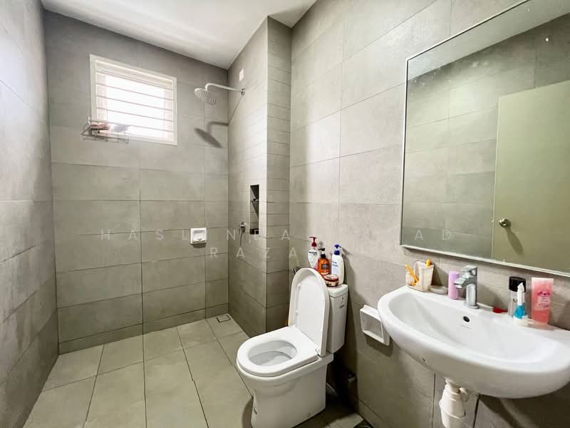 Rumah Teres 2 Tingkat untuk Disewa di Nilai Impian (Nilai) - Haslinda Ahmad Razali - PropertyGuru.com.my