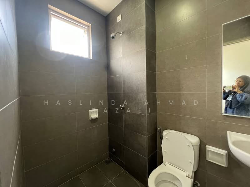 Rumah Teres 2 Tingkat untuk Disewa di Nilai Impian (Nilai) - Haslinda Ahmad Razali - PropertyGuru.com.my