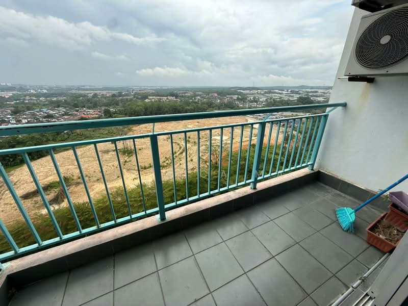 Servis Apartment untuk Disewa di D'Ambience Residences (Pangsapuri Ikatan Flora) - Jessica Ma - Balcony - PropertyGuru.com.my