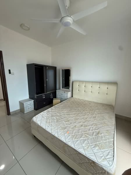 Servis Apartment untuk Disewa di D'Ambience Residences (Pangsapuri Ikatan Flora) - Jessica Ma - Bedroom - PropertyGuru.com.my