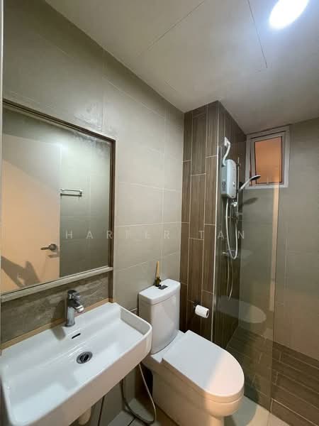 Servis Apartment untuk Disewa di RYAN & MIHO - Harper Tan - Bathroom - PropertyGuru.com.my