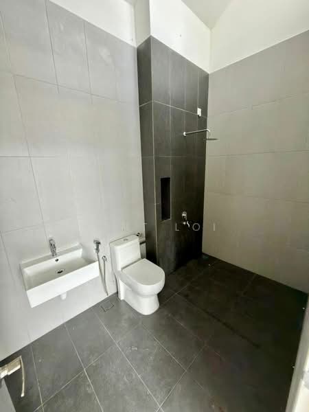 Rumah Teres 2 Tingkat untuk Dijual di Taman Mount Austin (Tebrau) - Kent Loi - PropertyGuru.com.my