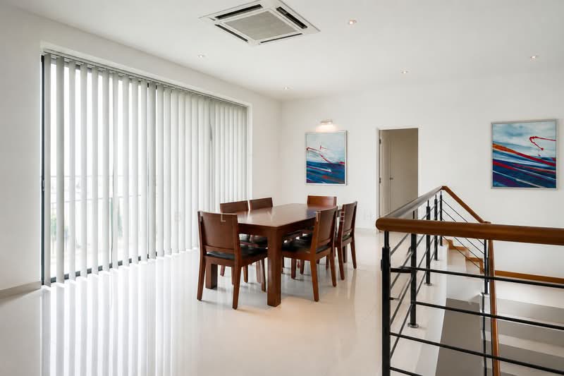 Untuk Dijual - Scotland Villa