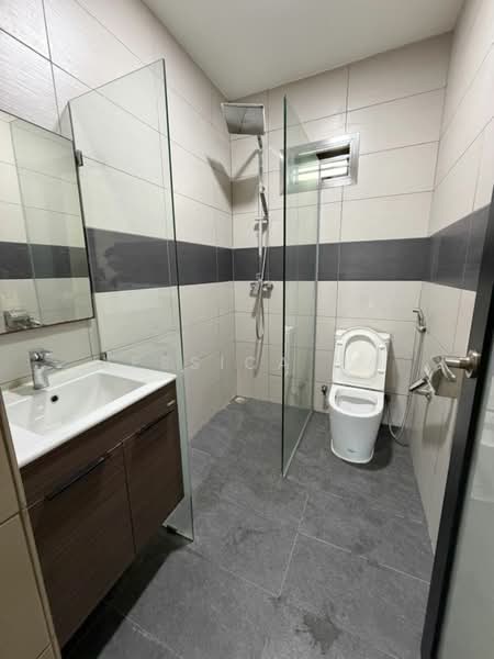 Rumah Teres 2 Tingkat untuk Disewa di Taman Pelangi (Johor Bahru) - Jessica Ma - Bathroom - PropertyGuru.com.my