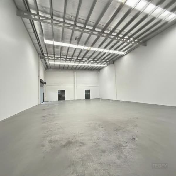 Warehouse for Rent in Puncak Alam (Selangor) - Alex Lee - Interior - PropertyGuru.com.my