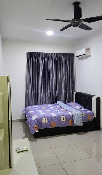 Servis Apartment untuk Disewa di Meridin Bayvue Serviced Apartment - Stephanie Yap - Bedroom - PropertyGuru.com.my