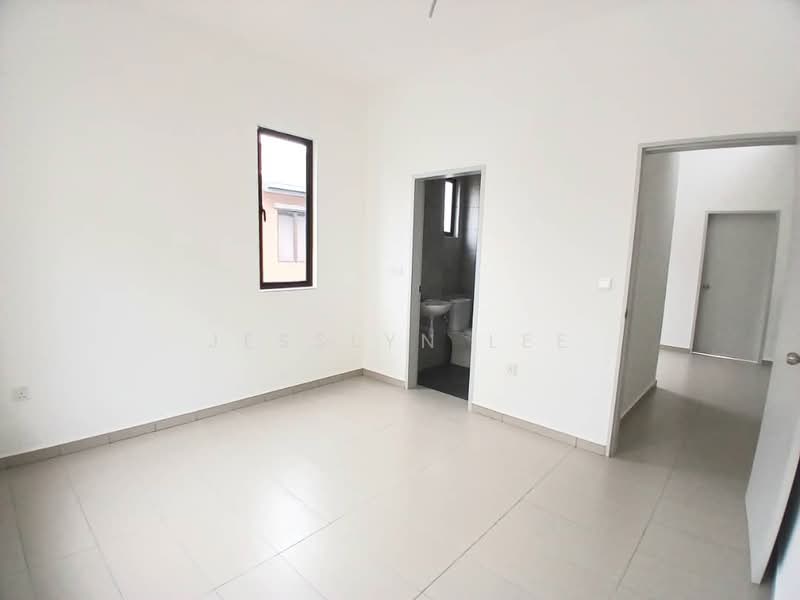 Rumah Berkembar untuk Dijual di Setia Ecohill (Semenyih) - Jesslyn Lee - PropertyGuru.com.my