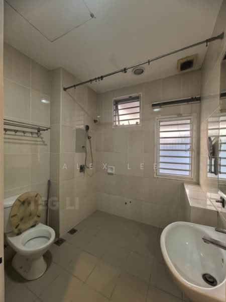 2-storey Terraced House for Sale in Shah Alam (Selangor) - Alex Lee - Bathroom - PropertyGuru.com.my