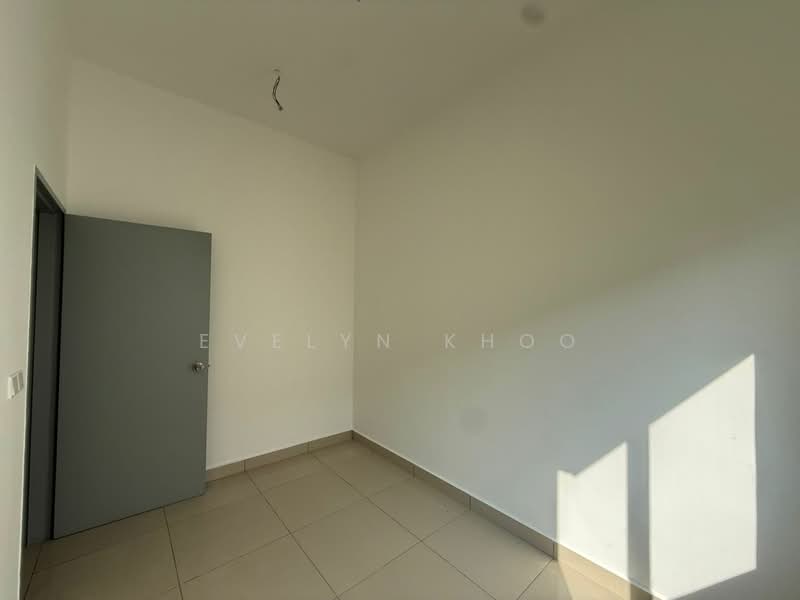 2-storey Terraced House for Sale in Saujana Rawang (Rawang) - Evelyn Khoo - Room - PropertyGuru.com.my
