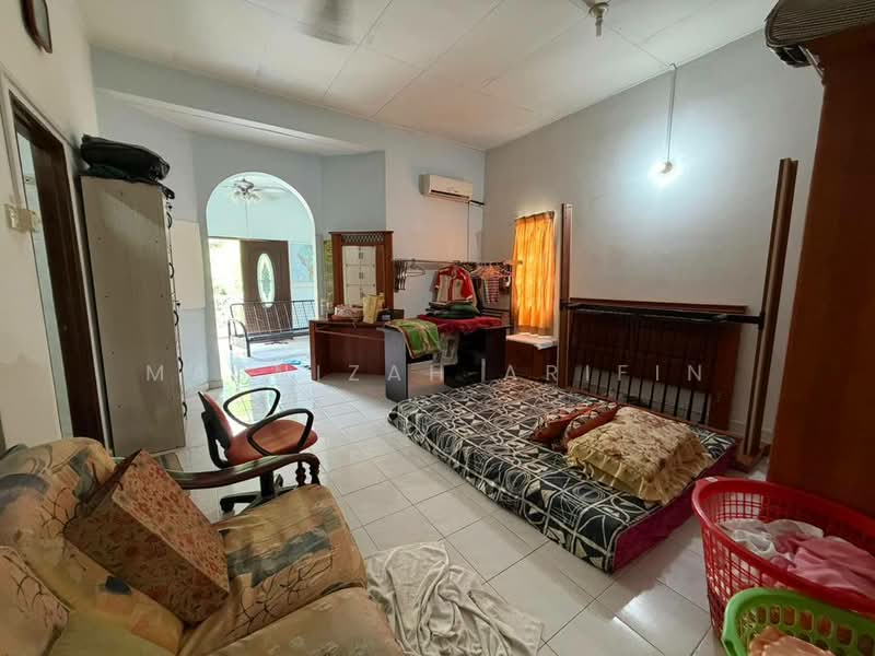 Rumah Teres 2 Tingkat untuk Dijual di Taman Mas 3 (Cheras) - Masnizah Arifin - Living Room - PropertyGuru.com.my