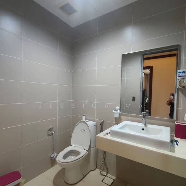 Servis Apartment untuk Disewa di Green Haven - Jessica Ma - Bathroom - PropertyGuru.com.my