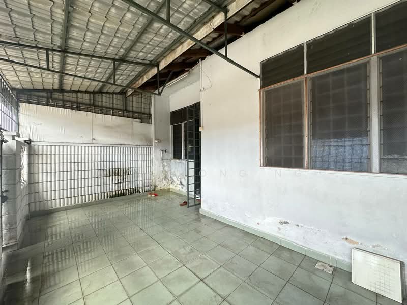 1-storey Terraced House for Sale in Taman Johor Jaya (Johor Bahru) - JIA SOONG NG - Exterior - PropertyGuru.com.my
