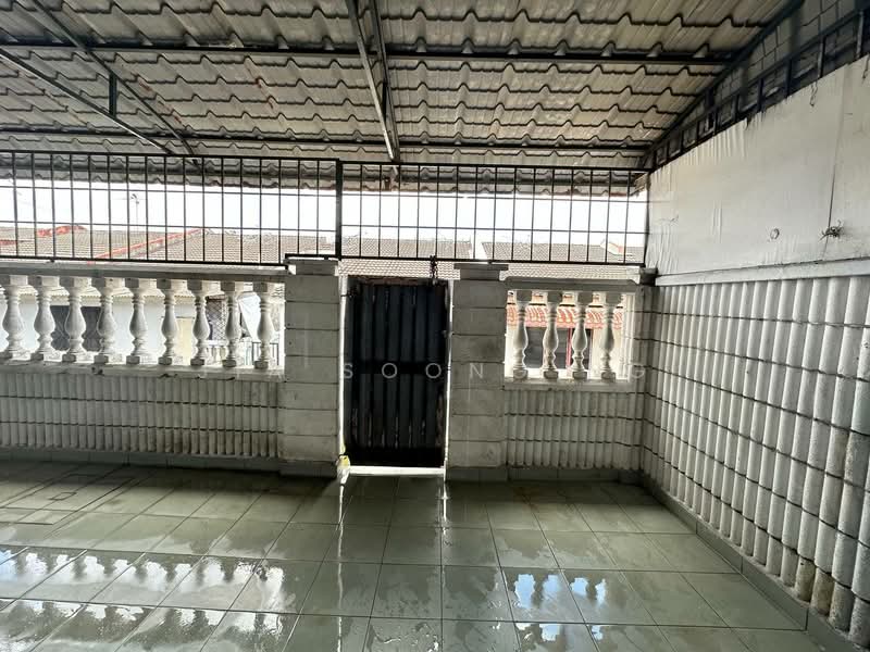 1-storey Terraced House for Sale in Taman Johor Jaya (Johor Bahru) - JIA SOONG NG - Balcony - PropertyGuru.com.my