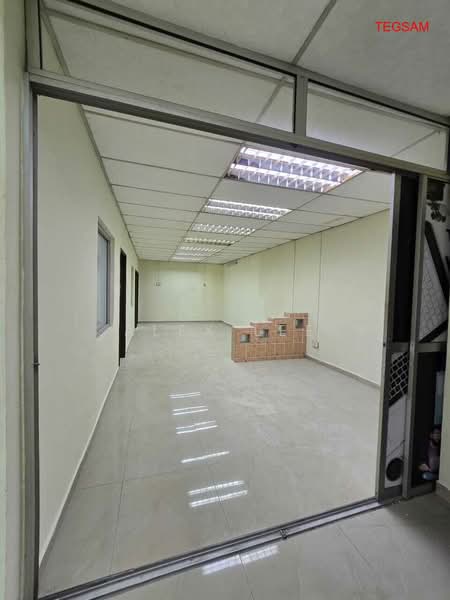 Shop for Rent in Klang (Selangor) - Alex Lee - Interior - PropertyGuru.com.my