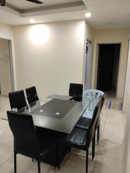 Condominium for Rent at Pearl Avenue - Jason Liew - Dining Room - PropertyGuru.com.my