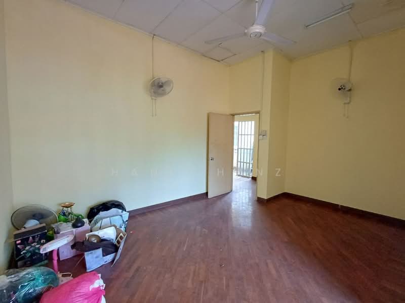 Semi-Detached House for Sale in Kota Damansara (Selangor) - Hanif Hanz - Interior - PropertyGuru.com.my