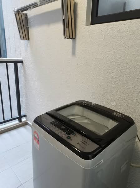 Servis Apartment untuk Disewa di Damai Residence - Manson Chow - Balcony - PropertyGuru.com.my