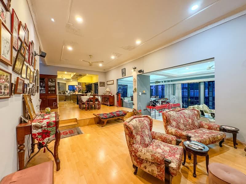 Rumah Banglo untuk Dijual di Taman Bukit Pantai (Bangsar) - Priscilla Tan - Living Room - PropertyGuru.com.my