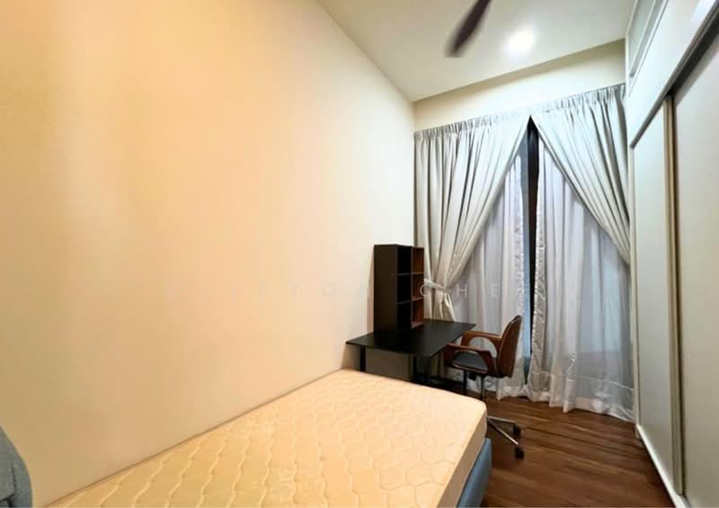 Kondominium untuk Disewa di Gurney Paragon - Clifton Chee - Bedroom - PropertyGuru.com.my