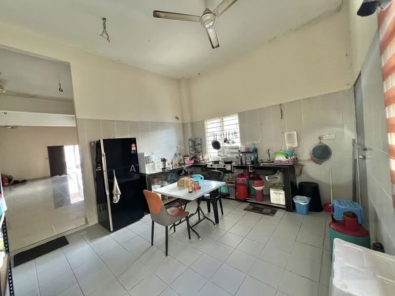 2-storey Terraced House for Sale in Kapar (Selangor) - Alex Lee - Kitchen - PropertyGuru.com.my