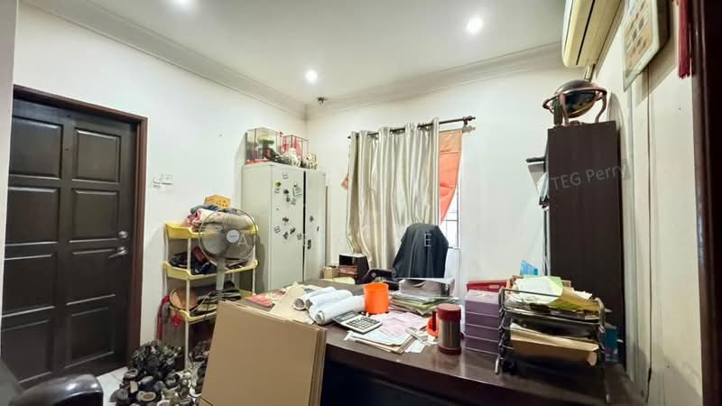 Rumah Teres untuk Dijual di Bandar Puteri Klang (Klang) - Alex Lee - Study - PropertyGuru.com.my