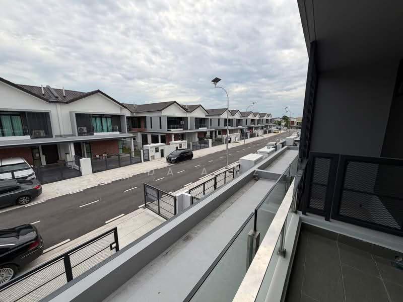 Rumah Kluster untuk Dijual di Iskandar Puteri (Nusajaya) (Johor) - Ida Aziz - Exterior - PropertyGuru.com.my