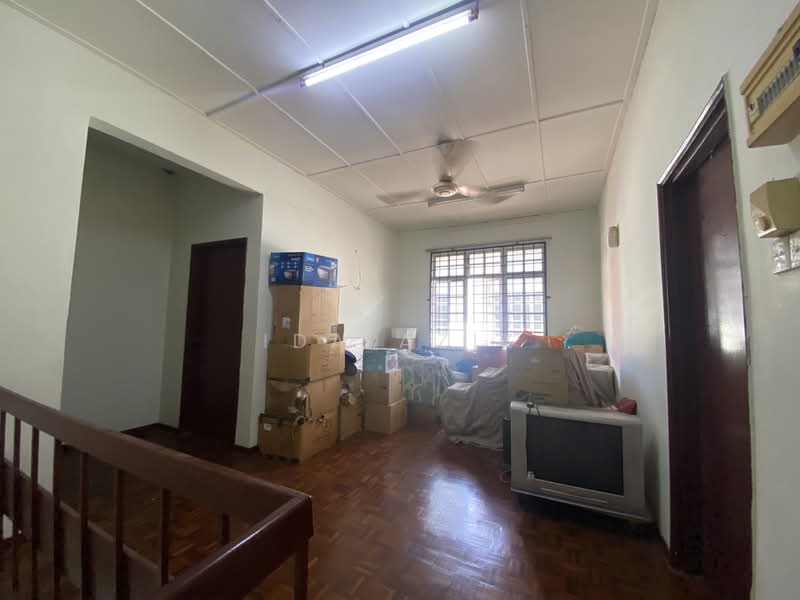 Semi-Detached House for Sale in Taman Perling (Perling) - Ida Aziz - Interior - PropertyGuru.com.my
