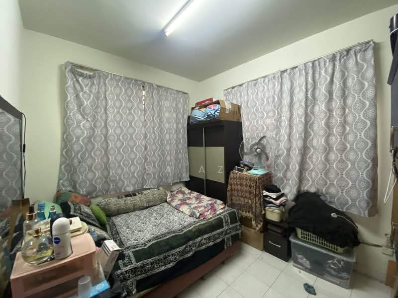 Semi-Detached House for Sale in Taman Perling (Perling) - Ida Aziz - Bedroom - PropertyGuru.com.my