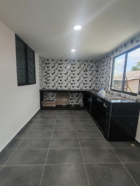 Rumah Teres 1 Tingkat untuk Dijual di Skudai (Johor) - Chew Yun Chan - Kitchen - PropertyGuru.com.my