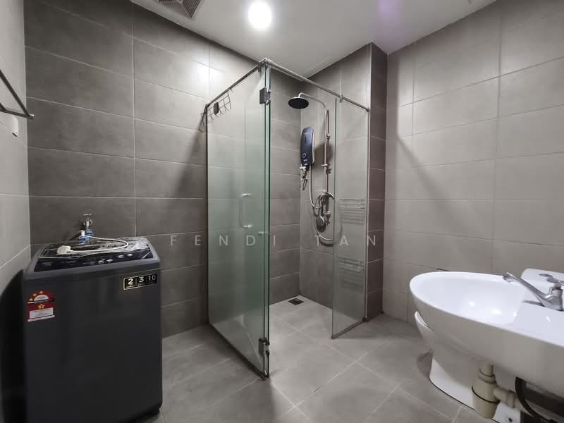Condominium for Rent at Mutiara Ville - Fendi tan - Bathroom - PropertyGuru.com.my