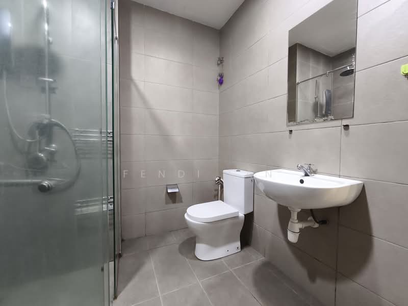 Condominium for Rent at Mutiara Ville - Fendi tan - Bathroom - PropertyGuru.com.my