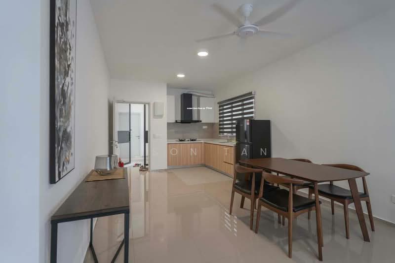 Servis Apartment untuk Disewa di Hana @ Eco Ardence - Jason Tan - Kitchen - PropertyGuru.com.my