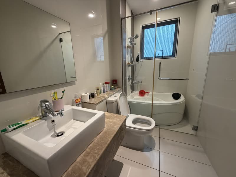 Rumah Teres 3 Tingkat untuk Dijual di Taman Taming Indah 2 (Bandar Sungai Long) - Ray Foo - PropertyGuru.com.my