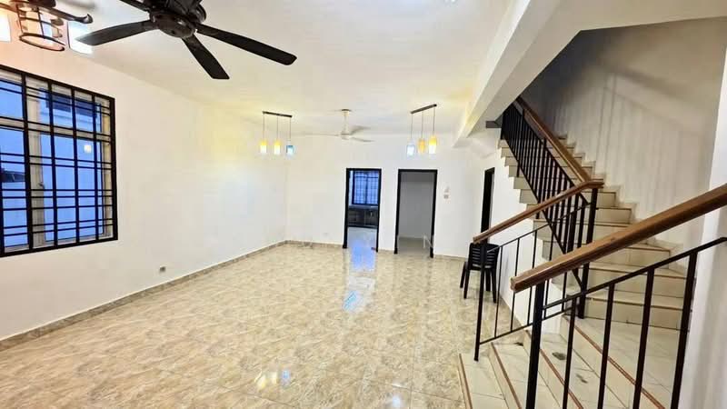 2-storey Terraced House for Sale in Taman Nusa Indah (Iskandar Puteri (Nusajaya)) - Shu Ying - Living Room - PropertyGuru.com.my
