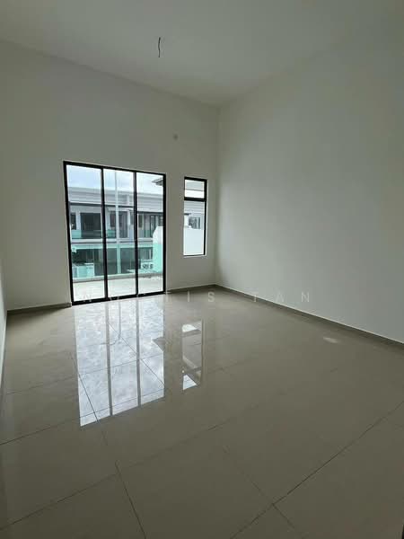 2-storey Terraced House for Sale in Taman Bestari Indah (Ulu Tiram) - Noctis Tan - Interior - PropertyGuru.com.my